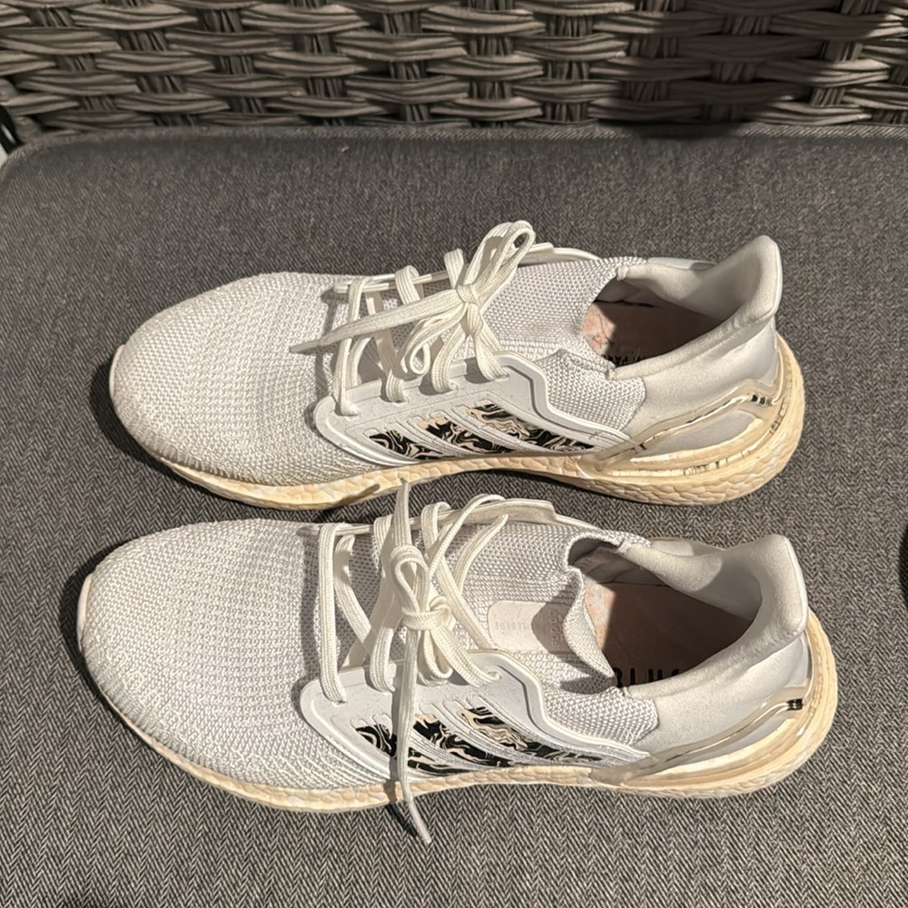 Adidas Ultraboost PrimeBlue sneakers